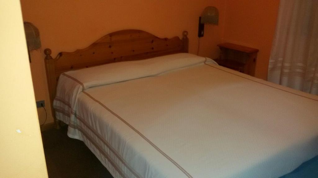 Albergo Trieste Tambre dʼAlpago Kültér fotó