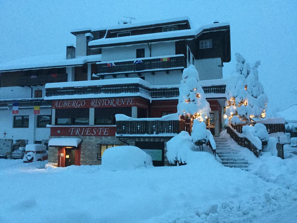 Albergo Trieste Tambre dʼAlpago Kültér fotó